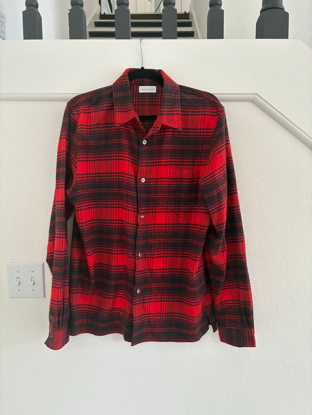 John Elliott Mens Red Black Plaid Brushed Flannel Button-Up Shirt Sz 3 US Large
